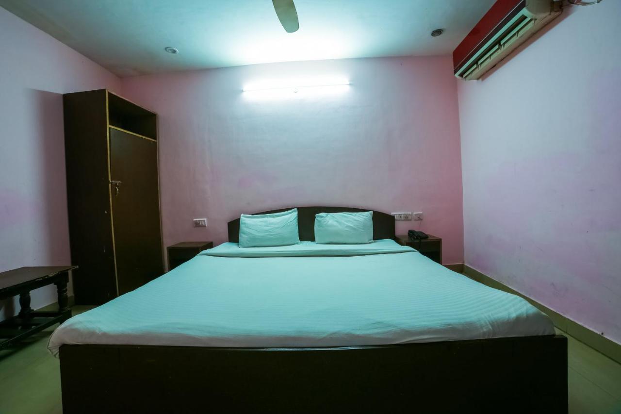 สปอต ออน 36122 โฮเต็ล เดอะ รอยัล พลาซา Hotel ชัยปุระ ภายนอก รูปภาพ